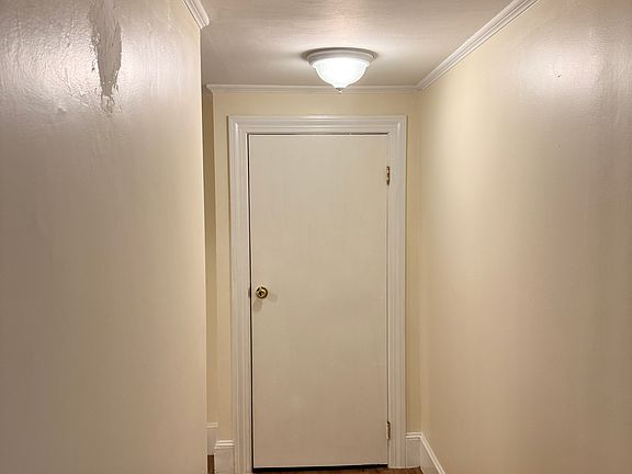 4th image of 22 Harrison St #2