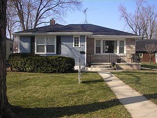 5th image of 2653 Parkway Dr