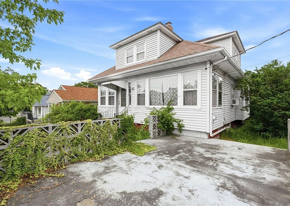 1st image of 53 Netherlands Ave