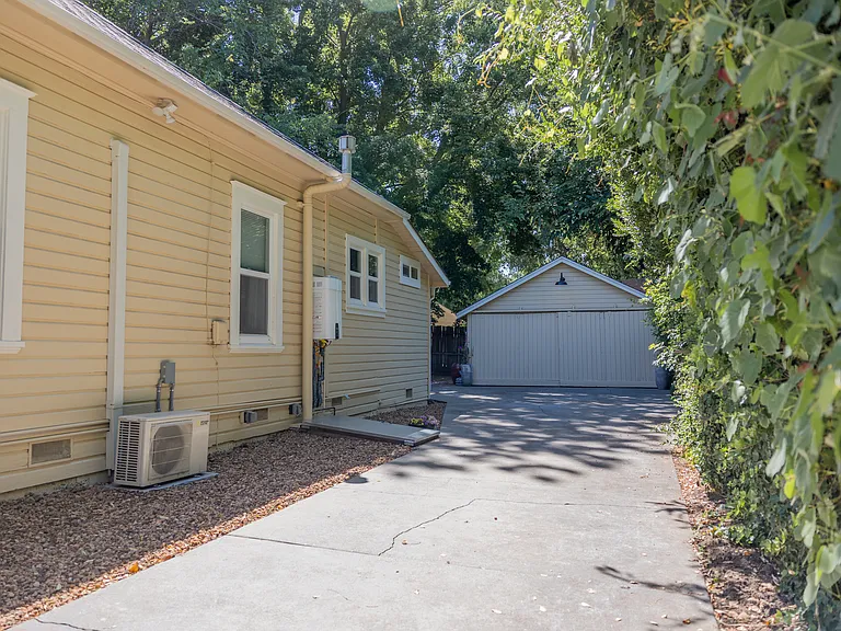 703 Oak Lawn Ave — Photo 78