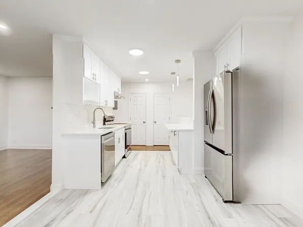 1186 East 56th Street image 13 of 21