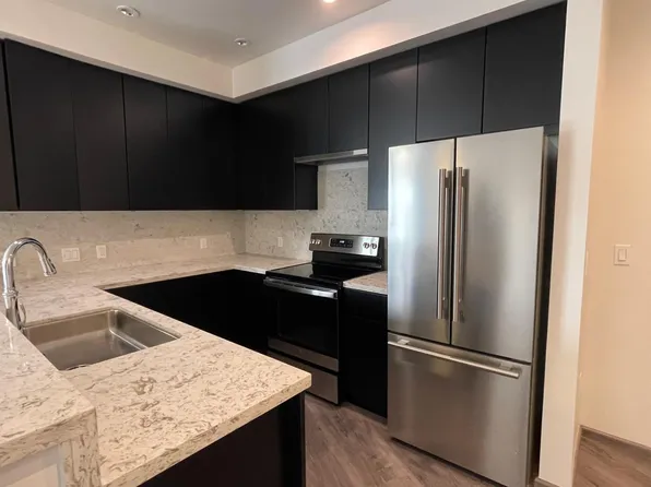 3535 Wawona St #213, San Francisco, CA 94116