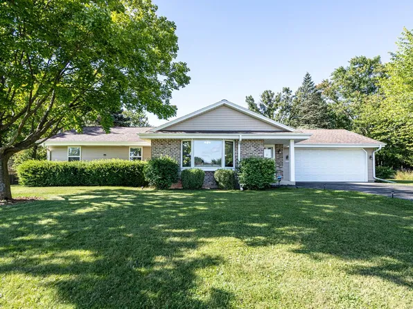 12135 West Plainfield AVENUE, Greenfield, WI 53228