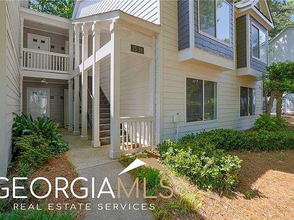 2nd image of 37 Fair Haven Way SE