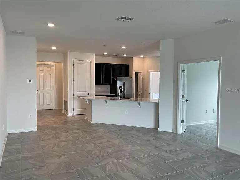 835 Ofanto Way — Photo 13