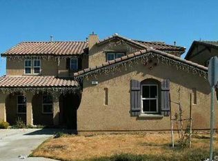 916 Parula St, Perris, CA 92571