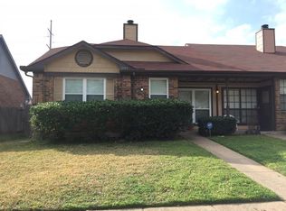 2913 Roxboro Rd, Euless, TX 76039