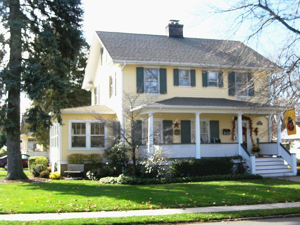 Exterior Front