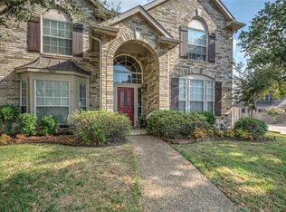 7625 Chestnut Dr, North Richland Hills, TX 76182