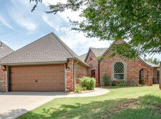 17404 Marsh Hawk Ct, Edmond, OK 73012