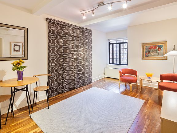 3rd image of 5 Tudor City Pl APT 707