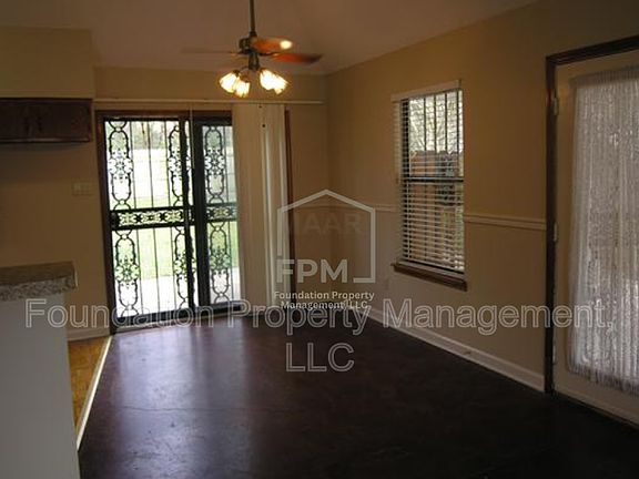 5th image of 3774 University St