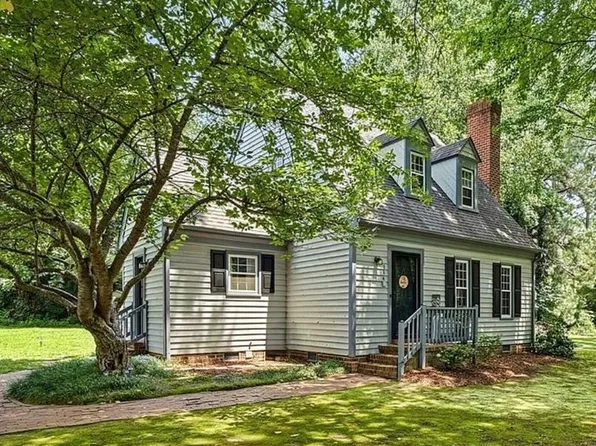 114 Haradd Ln, Williamsburg, VA 23188