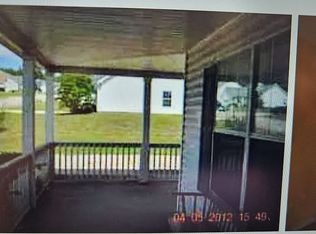 133 Calico Loop, Grantville, GA 30220