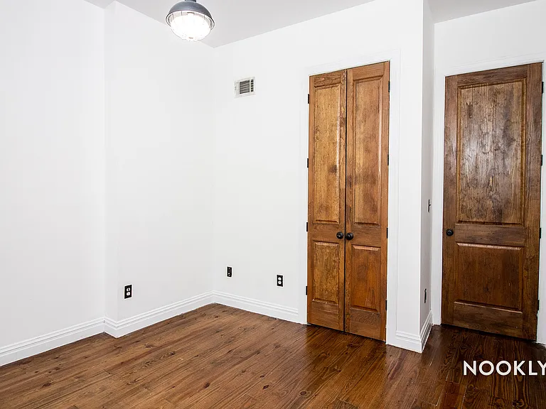 73 Jefferson St #1R — Photo 12