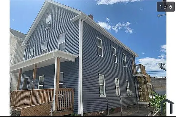 122 Canterbury St #2 — Photo 1