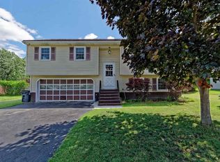 47 Abby Rd, Latham, NY 12110