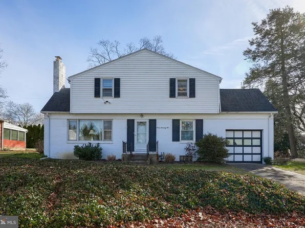 776 Grandview Rd, York, PA 17403