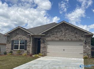 125 Sunlit Grove Dr, Harvest, AL 35749