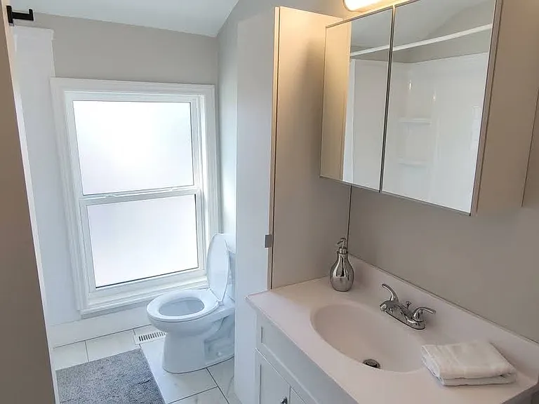 281 Wilson St — Photo 9