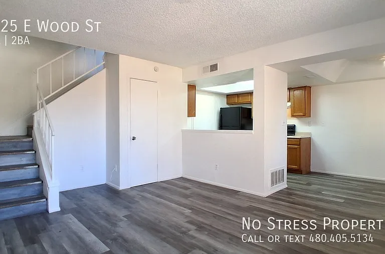 4425 E Wood St — Photo 9