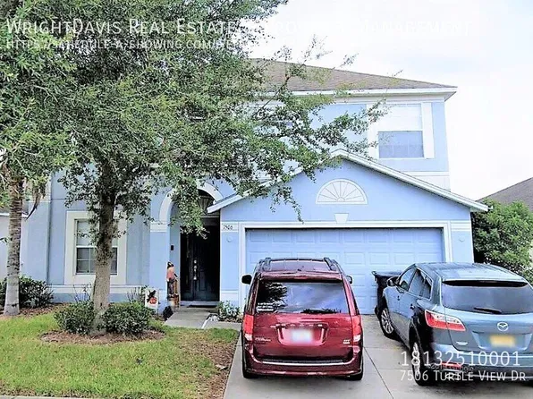7506 Turtle View Dr, Ruskin, FL 33573