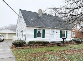 905 Ellen Dr, Middletown, OH 45042