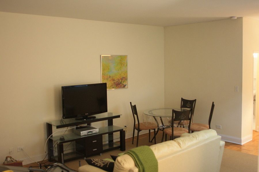 1st image of 420 E 55th St
