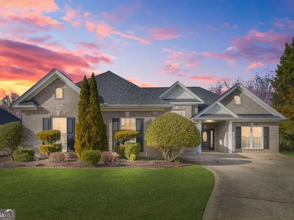 216 Meadow Run, Carrollton, GA 30116