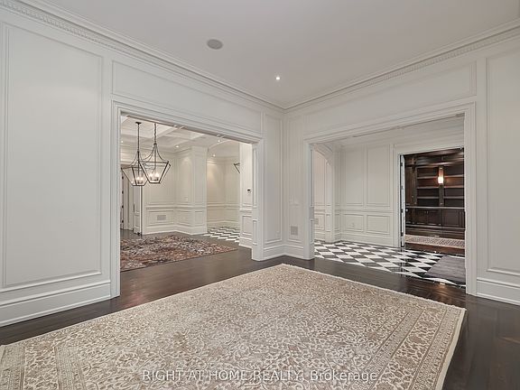 4th image of 41 Old Forest Hill Rd