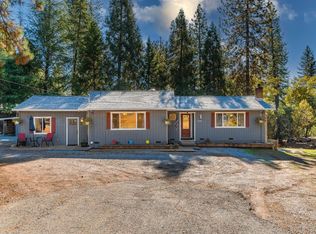 21492 Robin Ln, Pine Grove, CA 95665