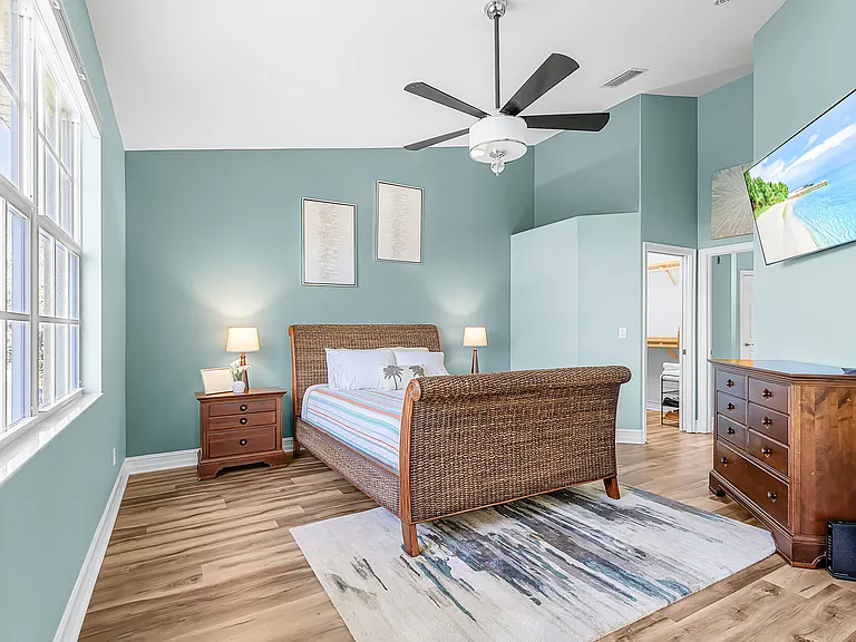 5610 Cape Harbour Dr #201 — Photo 18