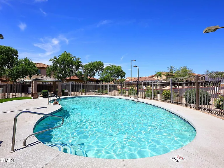 3249 S Chaparral Rd — Photo 31