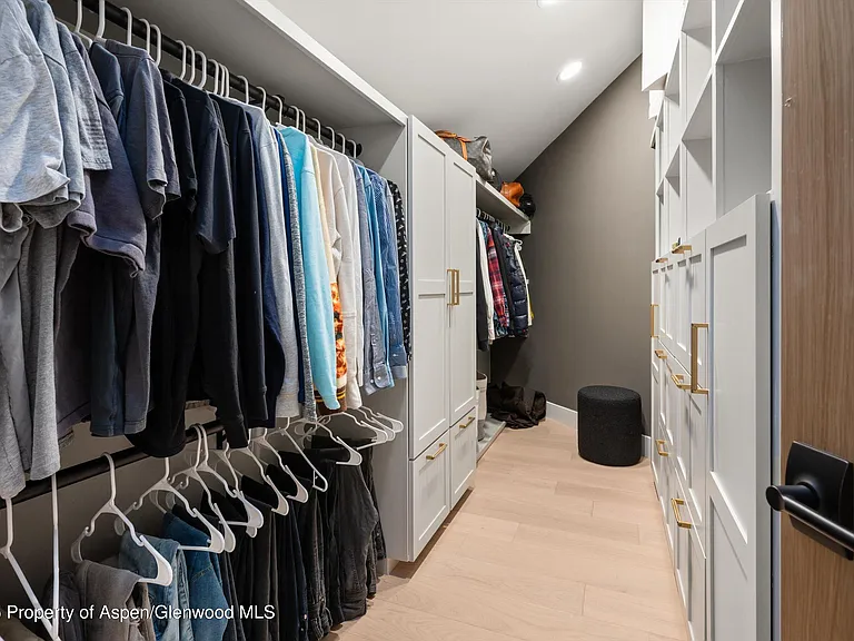 75 Bennett Ct — Photo 31