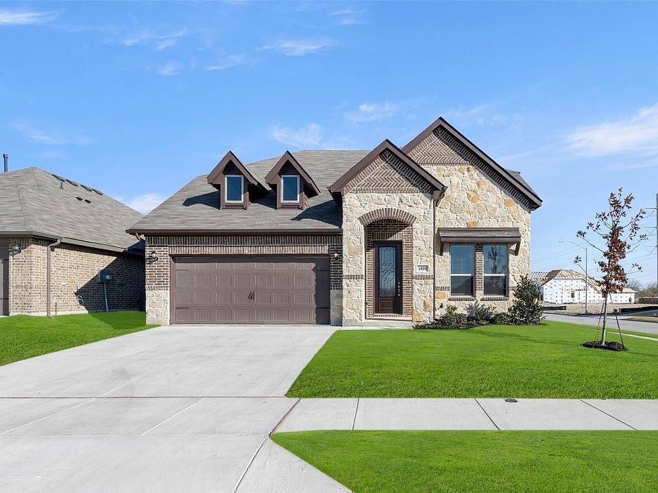 1st image of 6000 Mountain Lodge Dr