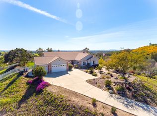 3333 Bienaventura Dr, Fallbrook, CA 92028