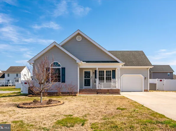 617 Hillcrest Dr, Pocomoke City, MD 21851