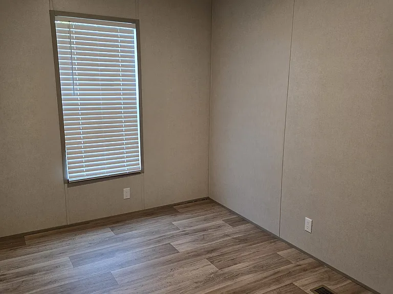 12 Bailey Ln — Photo 28