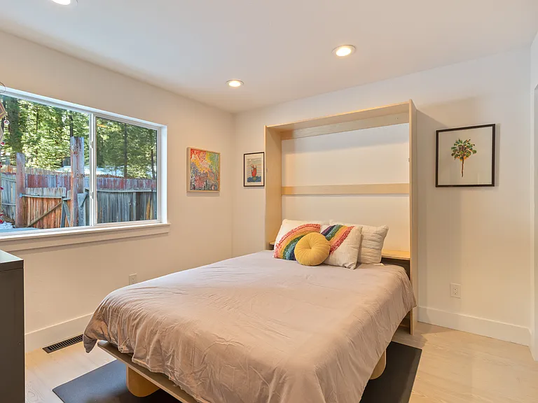 10745 Jeffery Pine Rd — Photo 15