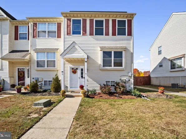 46 Franklin Dr, Middletown, DE 19709