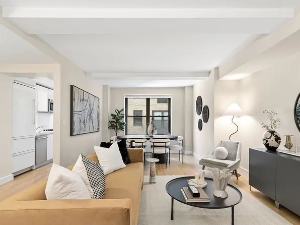 230 Riverside Dr APT 4B, New York, NY 10025