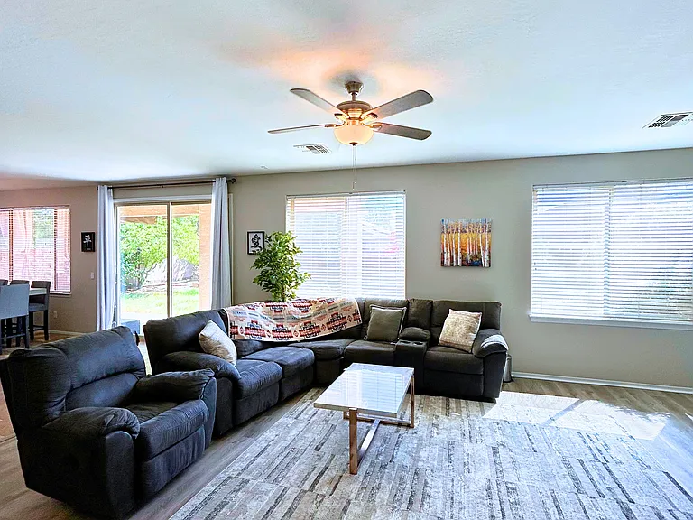43323 W Venture Rd — Photo 46