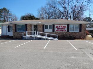 1105 Hope Mills Rd, Fayetteville, NC 28304