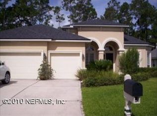 1800 Vista Lakes Dr, Fleming Island, FL 32003