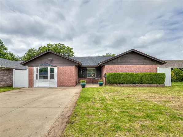 430 Sunrise St, Norman, OK 73071