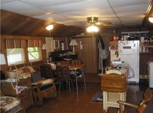 26 Andrew Comstock Rd, Warwick, RI 02886