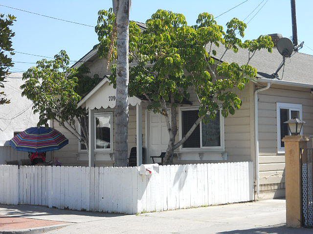 1st image of 709 W Micheltorena St #B