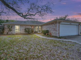 9834 Canterbury Dr, Humble, TX 77338