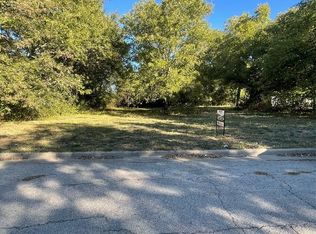 805 Fletcher St, Gainesville, TX 76240