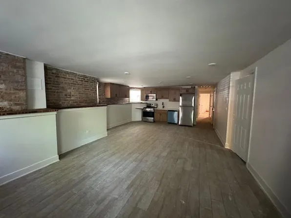 3025 W Ainslie St, Chicago, IL